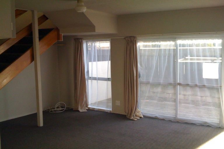 Photo of property in 5/74 Freyberg Street, Lyall Bay, Wellington, 6022