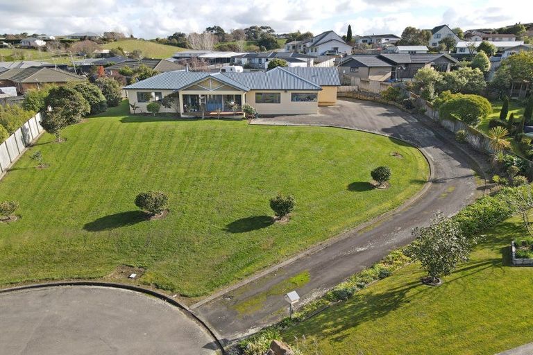 Photo of property in 3 Hillview Place, Feilding, 4702