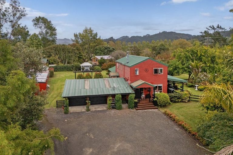Photo of property in 5 Golf Road, Whitianga, 3591