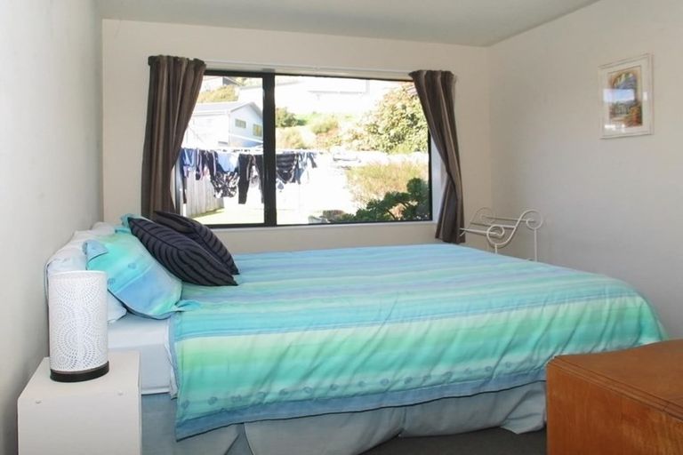 Photo of property in 6 Botany Lane, Whitby, Porirua, 5024