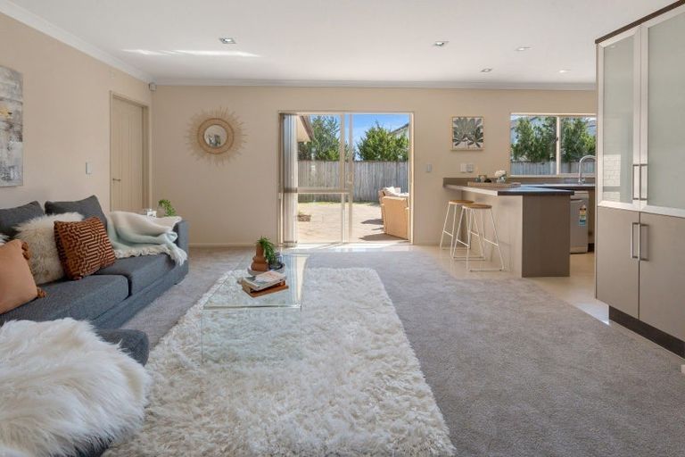 Photo of property in 18 Amapur Place, Flat Bush, Auckland, 2019