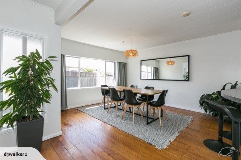 Photo of property in 1d Arataki Road, Havelock North, 4130