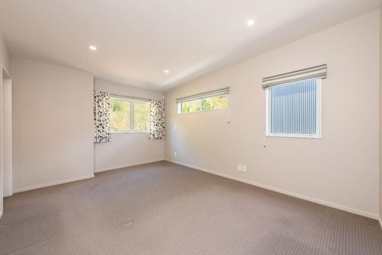 Photo of property in 36h Erlestoke Crescent, Churton Park, Wellington, 6037