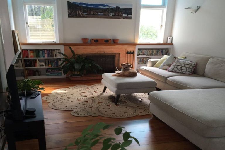 Photo of property in 1/7 Nile Road, Milford, Auckland, 0620