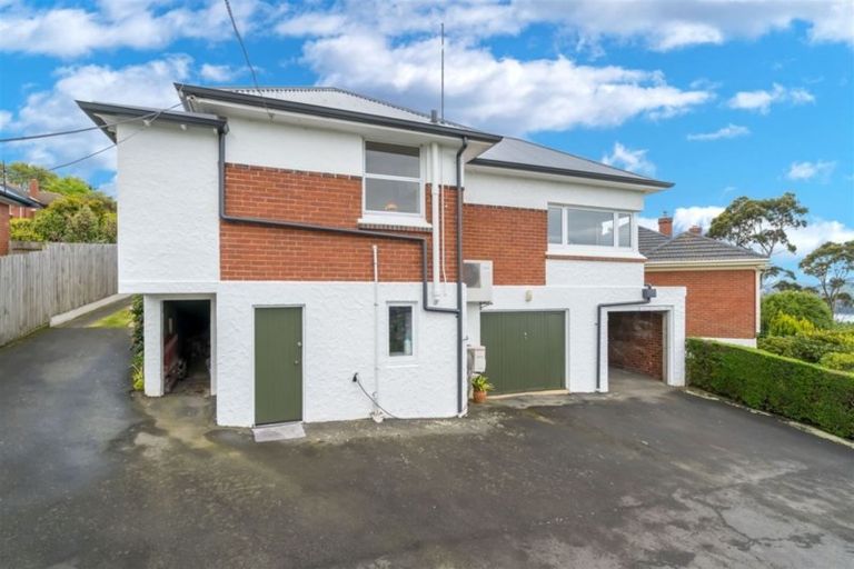 Photo of property in 141 Forfar Street, Clyde Hill, Dunedin, 9011