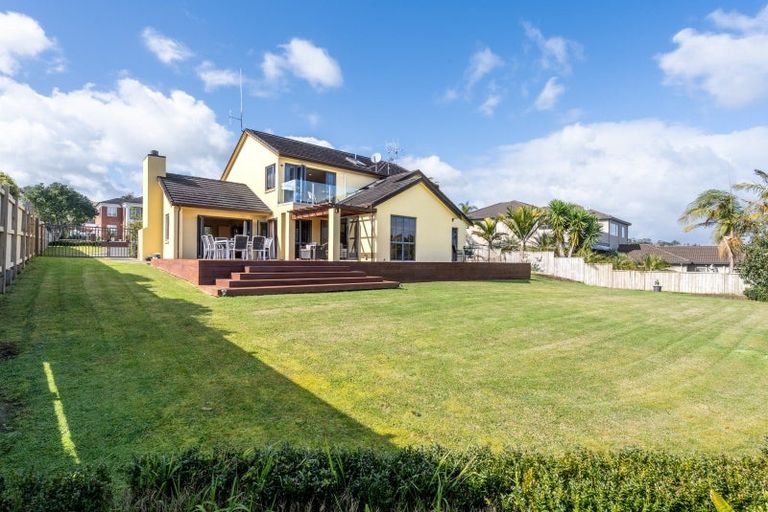 Photo of property in 49 Westerham Drive, Dannemora, Auckland, 2016