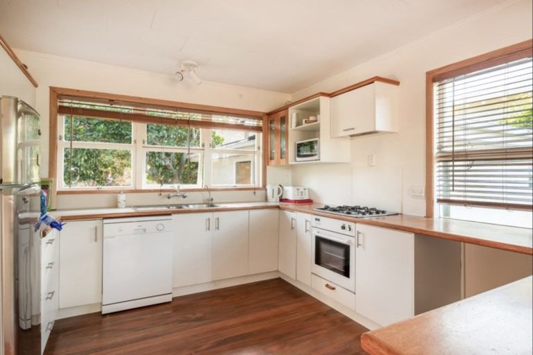 Photo of property in 41 Douglas Street, Okitu, Gisborne, 4010