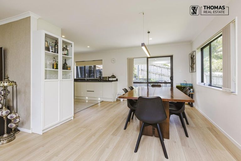 Photo of property in 38a Vireya Court, Goodwood Heights, Auckland, 2105