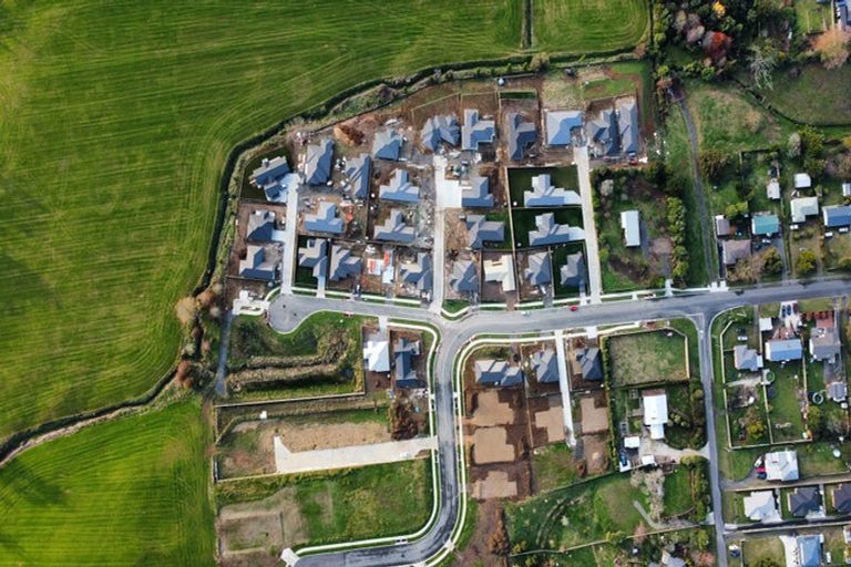 Photo of property in 35 Acacia Avenue, Kihikihi, Te Awamutu, 3800