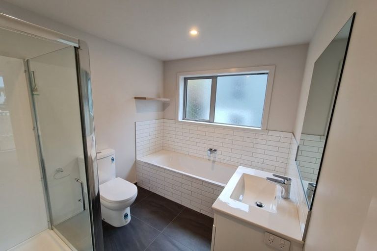 Photo of property in 18a Rarangi Way, Owhiro Bay, Wellington, 6023