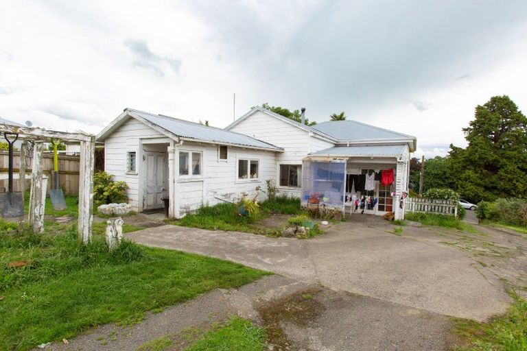 Photo of property in 22 Salisbury Street, Dannevirke, 4930