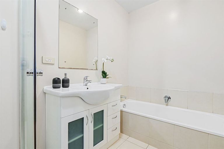 Photo of property in 9a Burlington Street, Sydenham, Christchurch, 8023