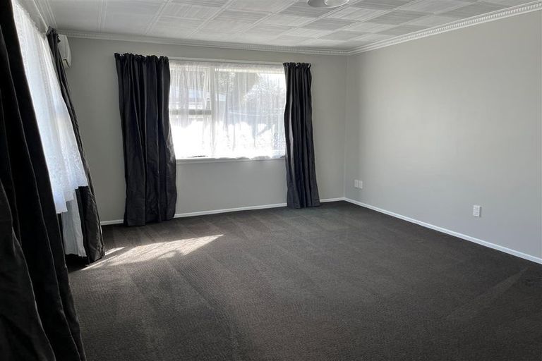 Photo of property in 2/4 Upland Road, Hoon Hay, Christchurch, 8025