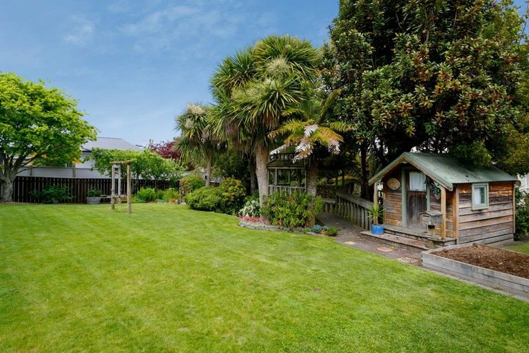 Photo of property in 11 Kurupae Road, Hilltop, Taupo, 3330