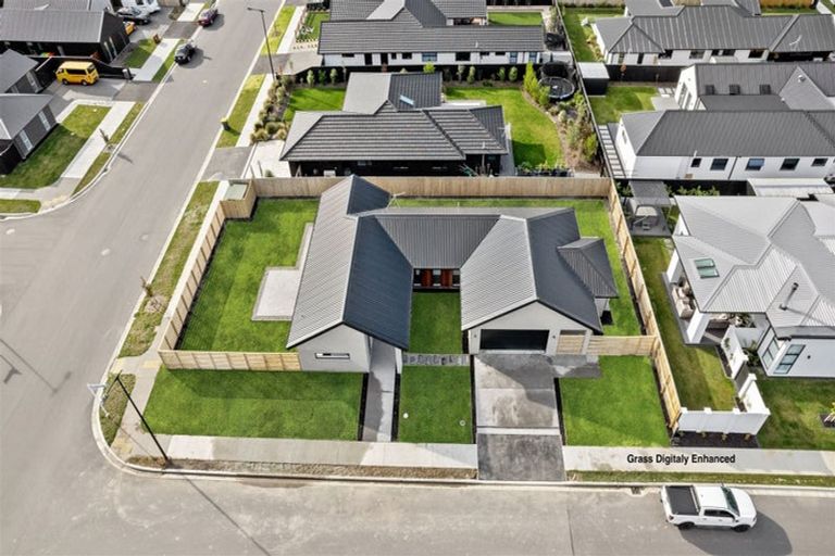 Photo of property in 1 Candlesticks Crescent, Lincoln, 7608