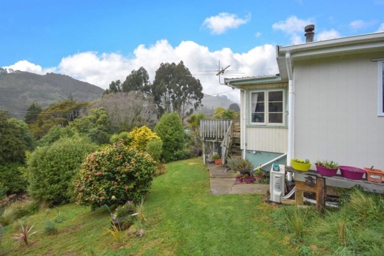 Photo of property in 4 Solar Terrace, Broad Bay, Dunedin, 9014