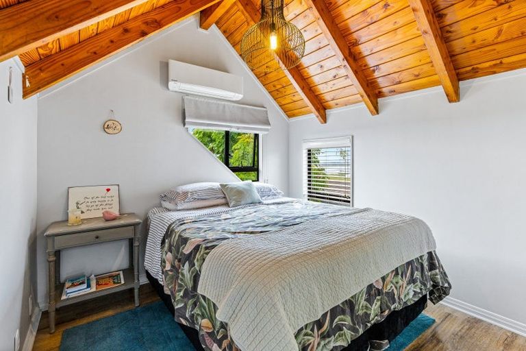 Photo of property in 18 Wiseley Road, Hobsonville, Auckland, 0618