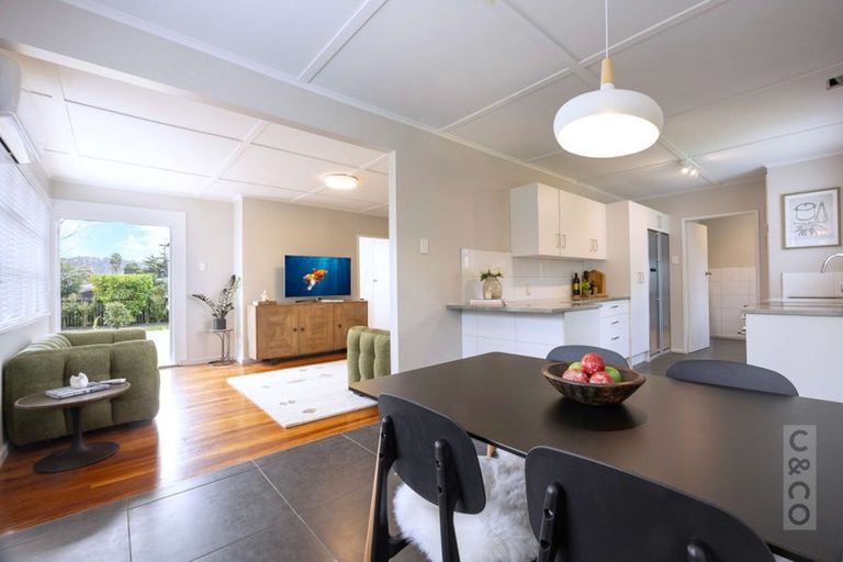 Photo of property in 4 Albert Street, Riverhead, 0820