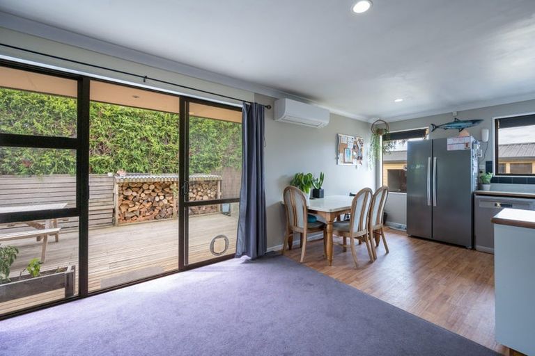 Photo of property in 17e Martin Avenue, Wakefield, 7025