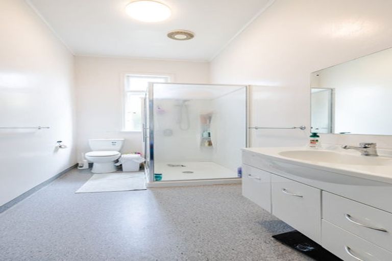 Photo of property in 24 Gladstone Road, North East Valley, Dunedin, 9010