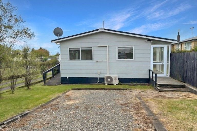 Photo of property in 47 Pohutukawa Drive, Tokoroa, 3420
