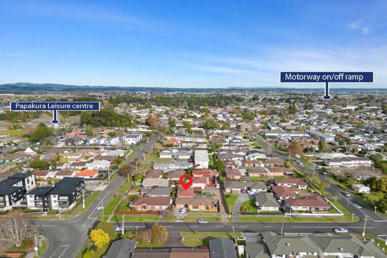 Photo of property in 2/10 Wellington Street, Papakura, 2110
