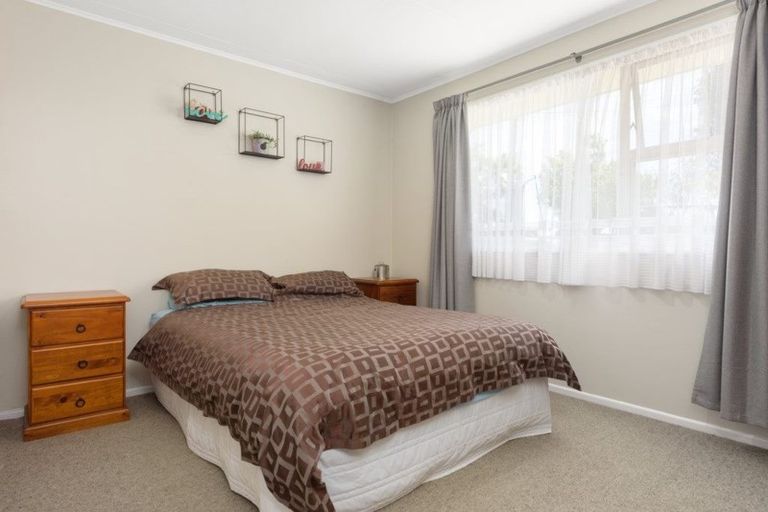 Photo of property in 13a Harris Street, Te Puke, 3119