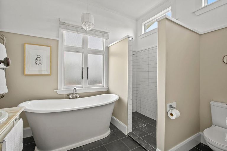 Photo of property in 24 Stoke Street, Westown, New Plymouth, 4310