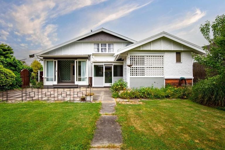 Photo of property in 10 Harris Street, Waimate, 7924