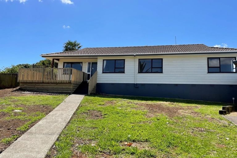 Photo of property in 22 James Walter Place, Mount Wellington, Auckland, 1060