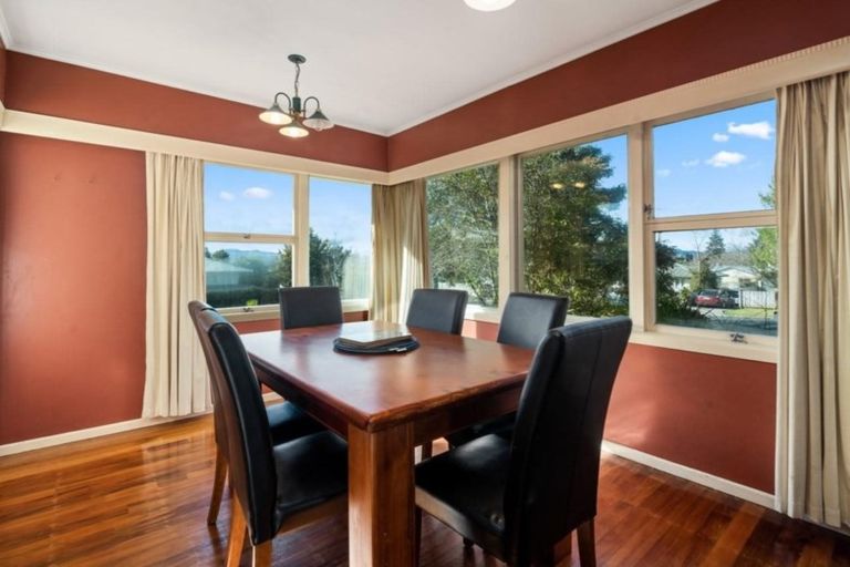 Photo of property in 61 Fairview Road, Western Heights, Rotorua, 3015