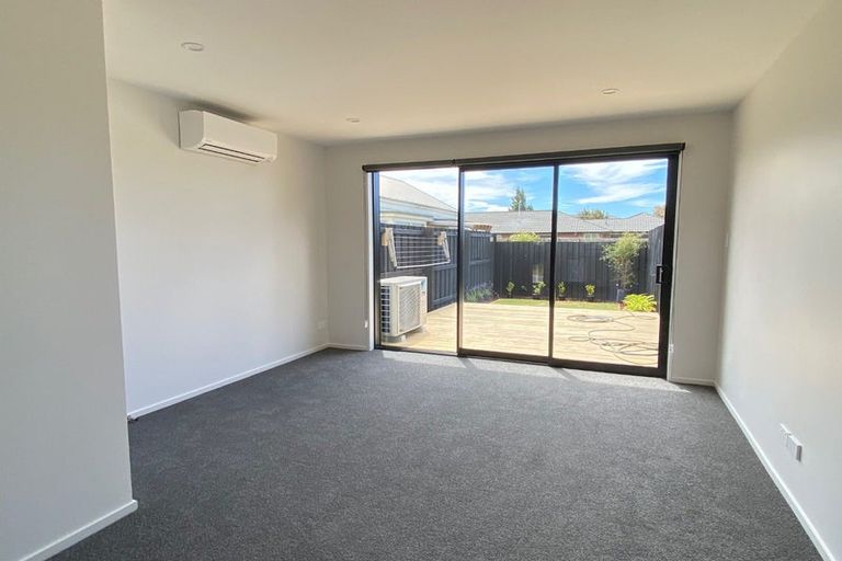 Photo of property in 39 Charles Street, Waltham, Christchurch, 8011