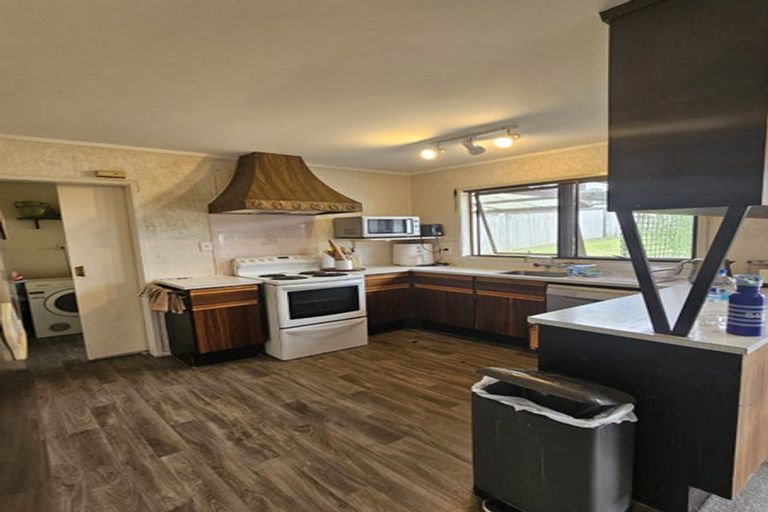 Photo of property in 93 Opaheke Road, Opaheke, Papakura, 2113