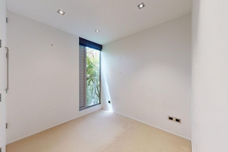 Photo of property in 27b Mana Street, Vogeltown, Wellington, 6021