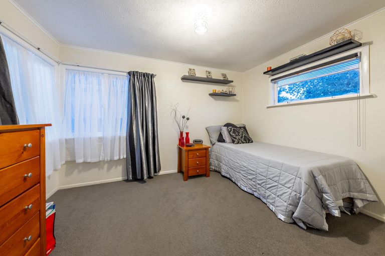 Photo of property in 1/16 Laurie Avenue, Papakura, 2110
