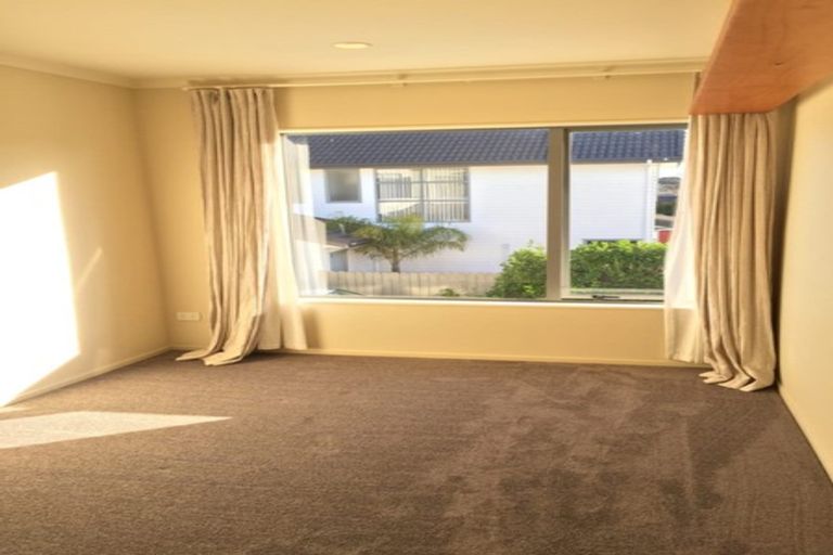 Photo of property in 12 Figaro Crescent, Takanini, 2112
