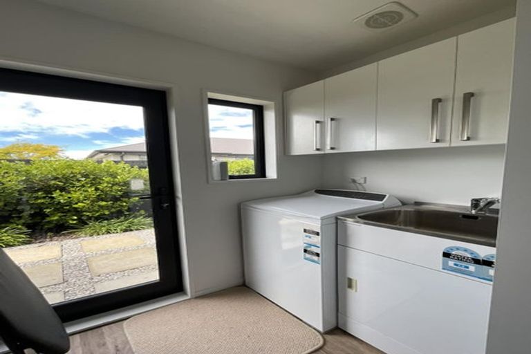 Photo of property in 2/18 Lamorna Road, Parklands, Christchurch, 8083