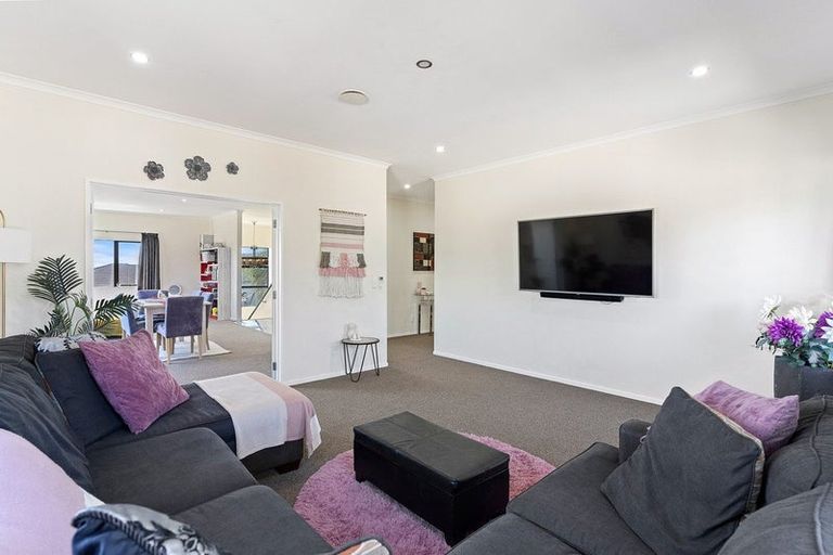 Photo of property in 33 Amy Place, Pyes Pa, Tauranga, 3112