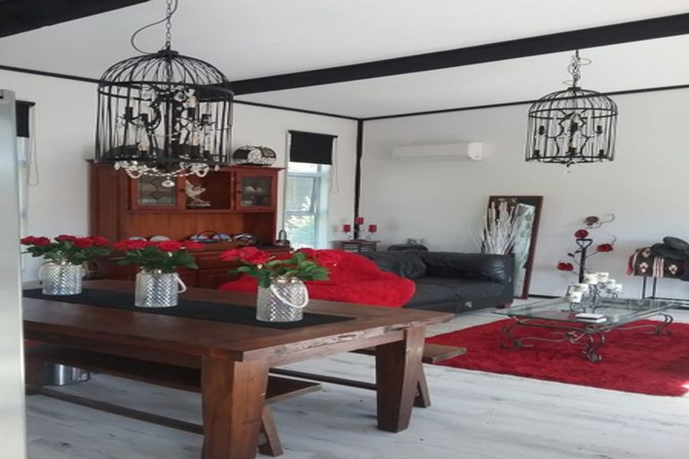 Photo of property in 12 Manuka Drive, Ngakuta Bay, Picton, 7281