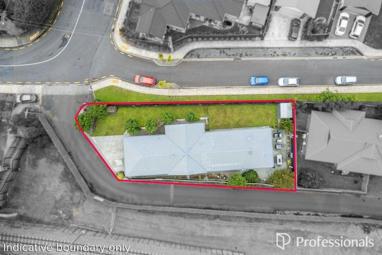 Photo of property in 10 Cottle Heath Close, Manor Park, Lower Hutt, 5019