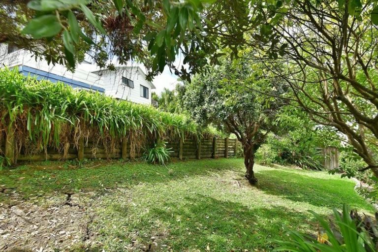 Photo of property in 61 Polkinghorne Drive, Manly, Whangaparaoa, 0930
