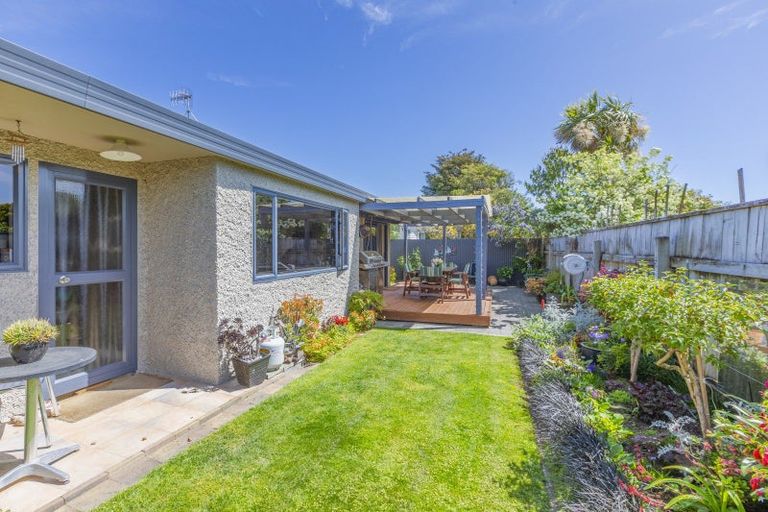 Photo of property in 2/38 Elbourne Street, Taradale, Napier, 4112