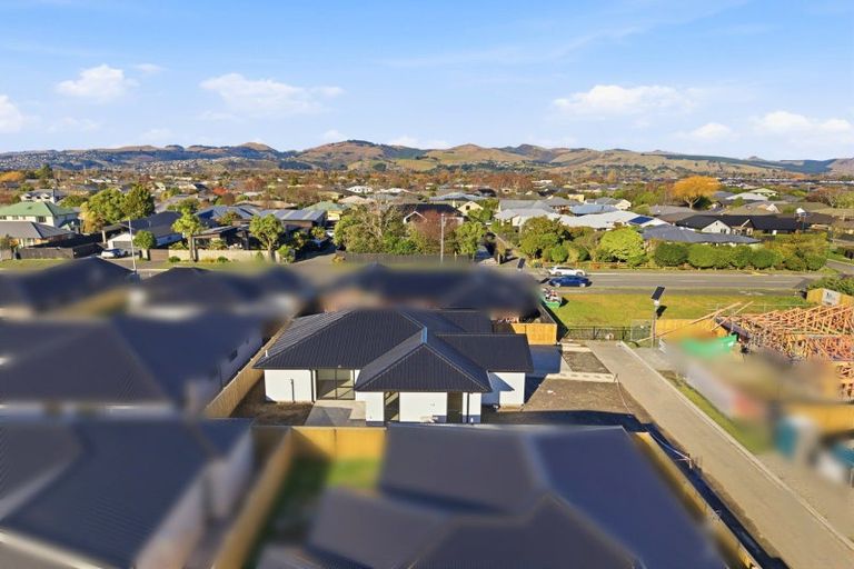 Photo of property in 71 Bill Harvey Drive, Halswell, 8025