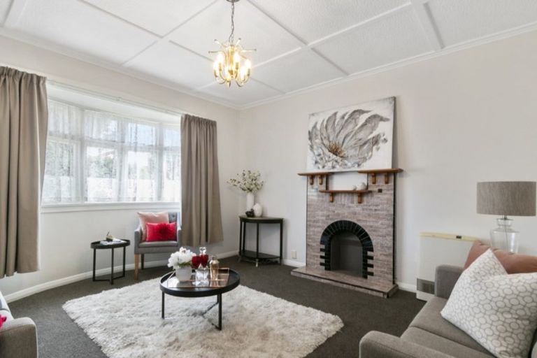 Photo of property in 43a Cambridge Terrace, Waiwhetu, Lower Hutt, 5010