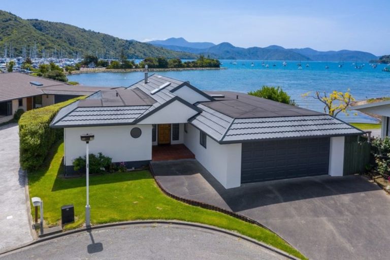 Photo of property in 291b Waikawa Road, Waikawa, Picton, 7220