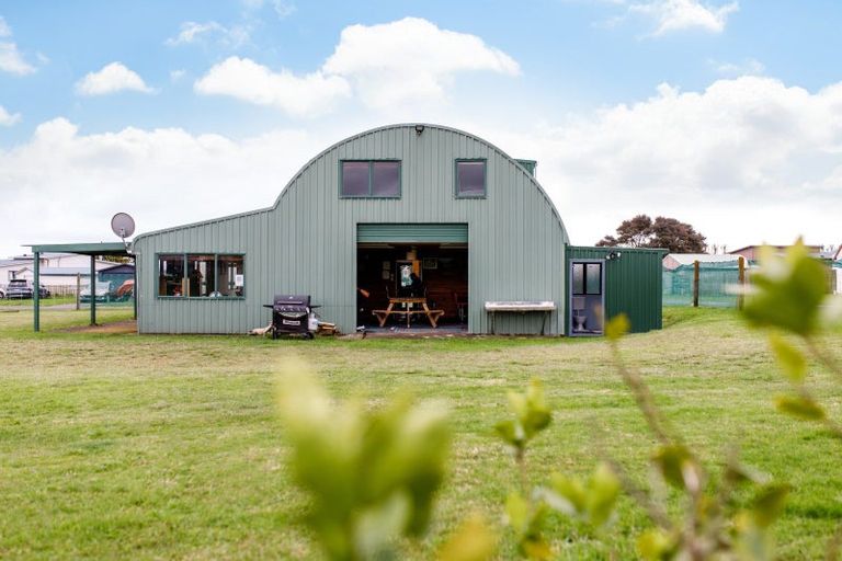 Photo of property in 1 Rawinia Place, Te Kaha, 3199