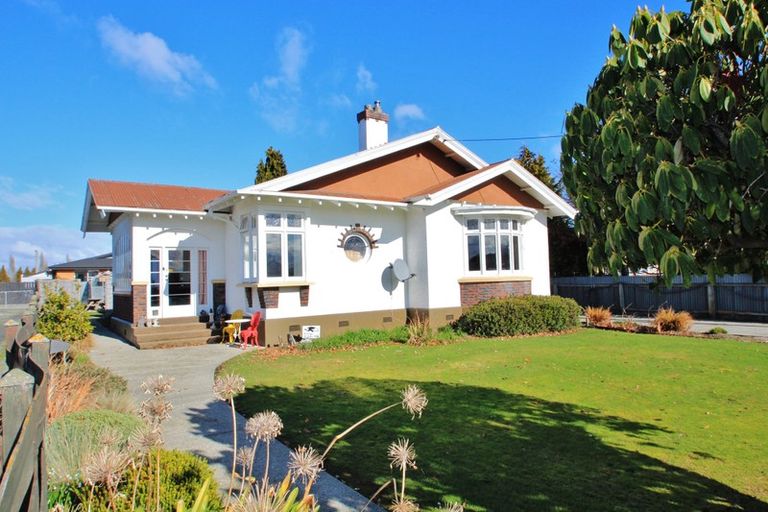 Photo of property in 112 Kitchener Street, Gore, 9710