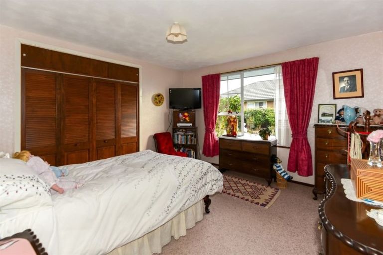 Photo of property in 74 Westlake Drive, Halswell, Christchurch, 8025