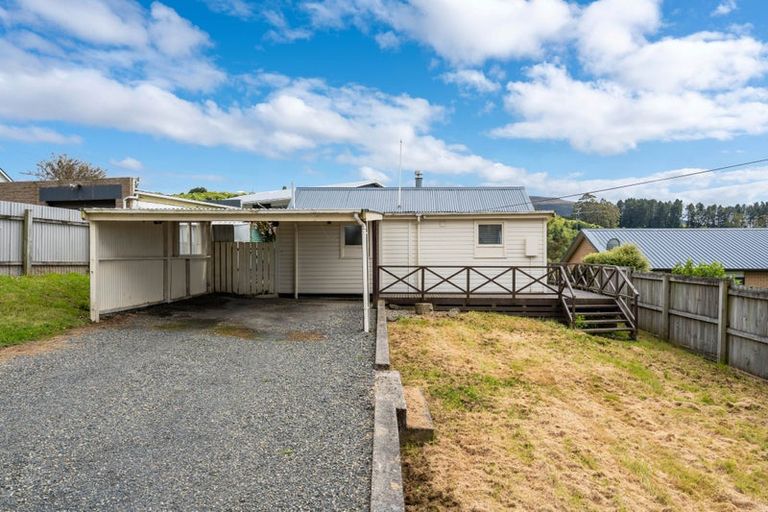 Photo of property in 134 Brockville Road, Brockville, Dunedin, 9011