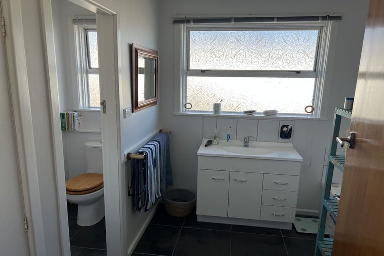 Photo of property in 28 King Street, Taradale, Napier, 4112